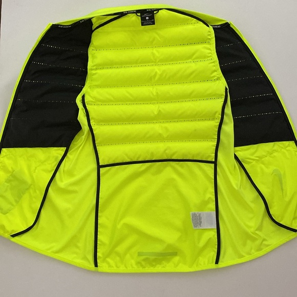 Nike Men’s Vest Aeroloft 800 Volt Training Running Vest Size Small - Picture 13 of 13
